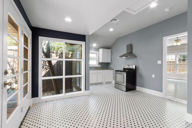 2815 Cumberland Avenue, Waco, TX 76707