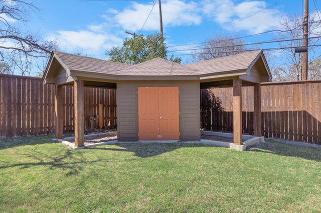 2815 Cumberland Avenue, Waco, TX 76707