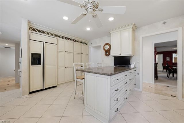 1016 Dartford MEWS, Virginia Beach, VA 23452