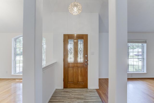 3115 Elkdale Drive, Houston, TX 77082