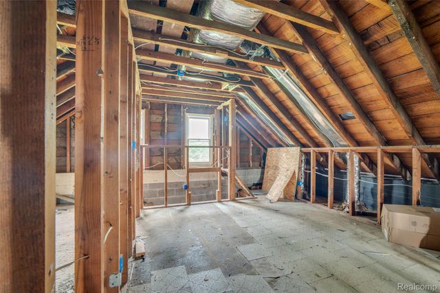 24078 Brest, Taylor, MI 48180