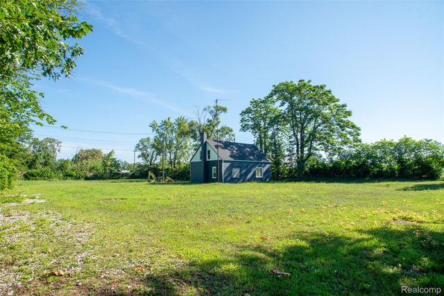 24078 Brest, Taylor, MI 48180