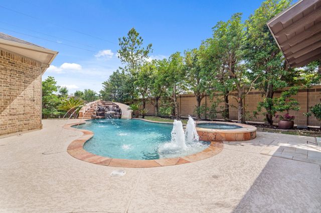 7303 Starry Night, Katy, TX 77494
