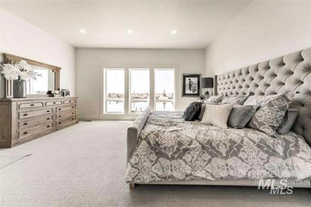 8534 W Happy Day Dr, Meridian, ID 83646 photo 11