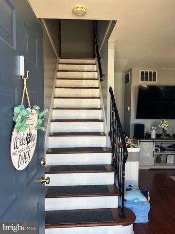 948 EASTER RD, Burlington, NJ 08016