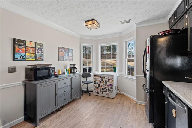 860 Meadowsong Circle, Lawrenceville, GA 30043