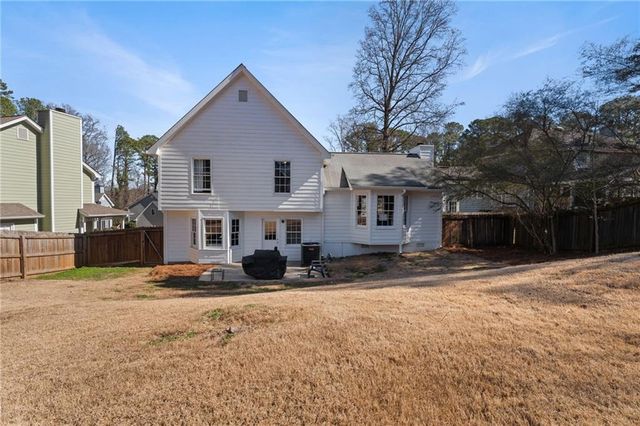 860 Meadowsong Circle, Lawrenceville, GA 30043