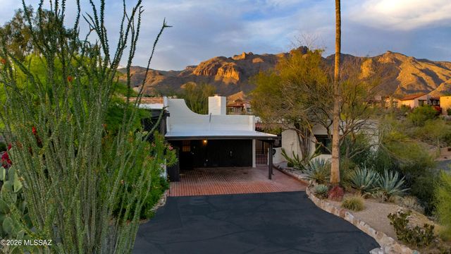 6250 N Campbell Avenue, Tucson, AZ 85718