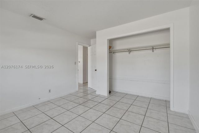 2140 NW 21st Ter N, Fort Lauderdale, FL 33311