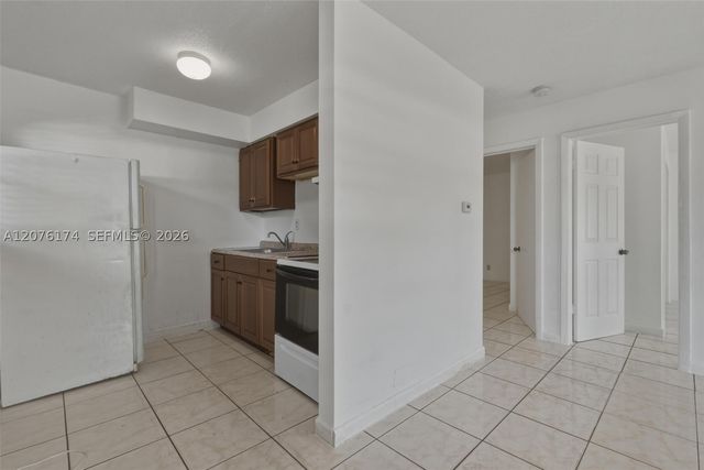 2140 NW 21st Ter N, Fort Lauderdale, FL 33311