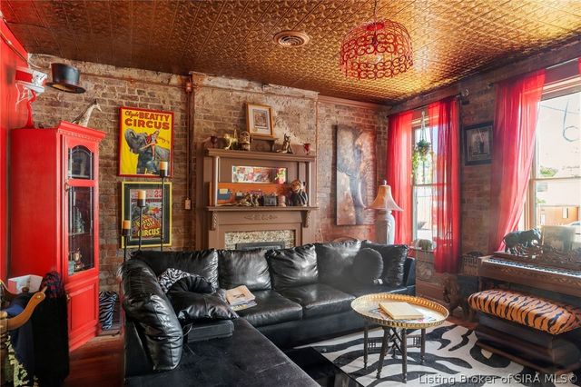 845 W Main Street, Madison, IN 47250