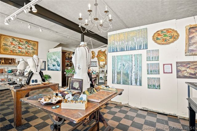 845 W Main Street, Madison, IN 47250