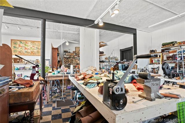 845 W Main Street, Madison, IN 47250