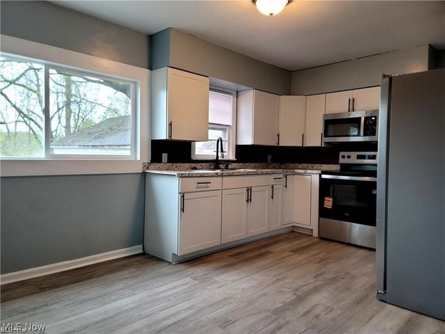 1039 Anna Avenue, Kent, OH 44240