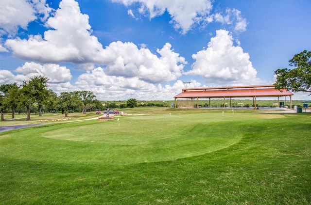 510 Palmetto Court, Runaway Bay, TX 76426