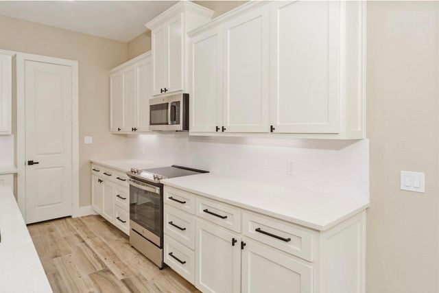 510 Palmetto Court, Runaway Bay, TX 76426