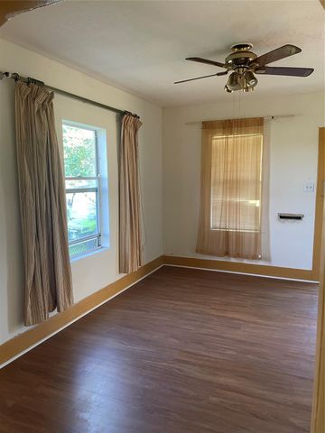 333 13th Street, Port Arthur, TX 77640