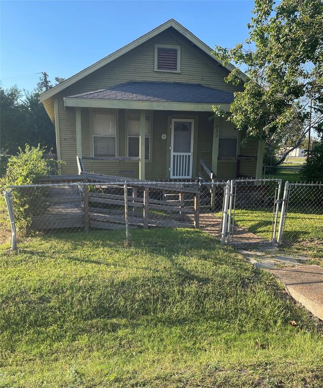 333 13th Street, Port Arthur, TX 77640
