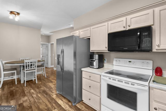 140 Summer Wind Place, Brooklet, GA 30415