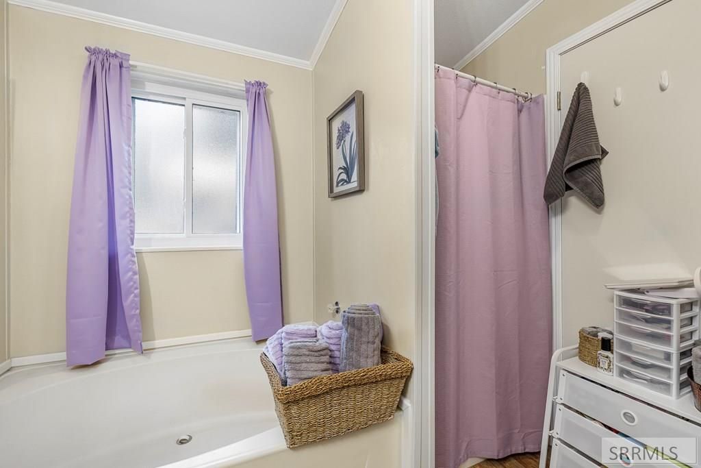 Image 13 of property listing at 325 W Shelley Street, Idaho Falls, ID 83402