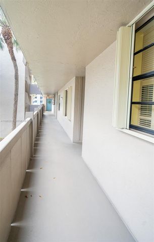 1000 Colony Point Cir 203, Pembroke Pines, FL 33026