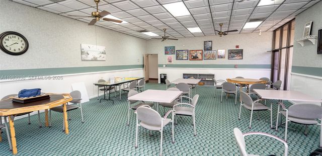 1000 Colony Point Cir 203, Pembroke Pines, FL 33026