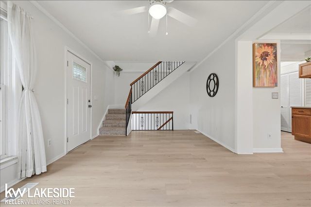 38734 BARNSTABLE Street, Clinton Twp, MI 48038