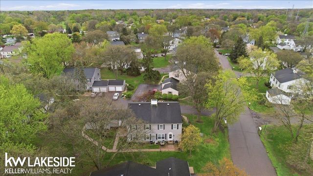 38734 BARNSTABLE Street, Clinton Twp, MI 48038