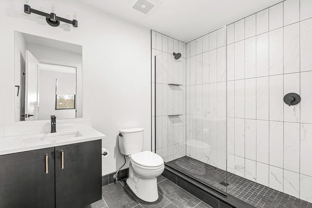 395 Alewife Brook Parkway 3H, Somerville, MA 02144