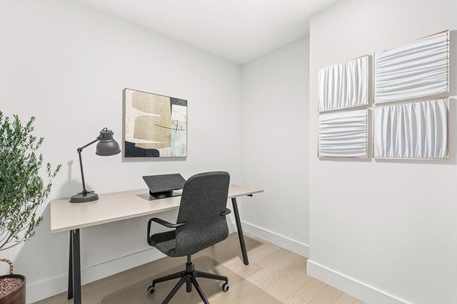 395 Alewife Brook Parkway 3H, Somerville, MA 02144