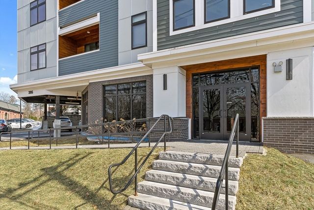 395 Alewife Brook Parkway 3H, Somerville, MA 02144