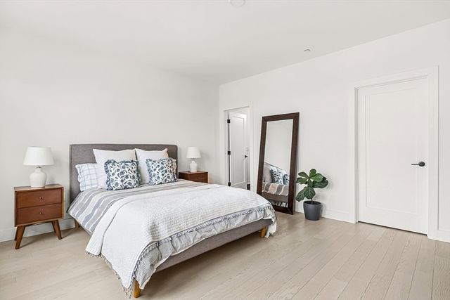 395 Alewife Brook Parkway 3H, Somerville, MA 02144