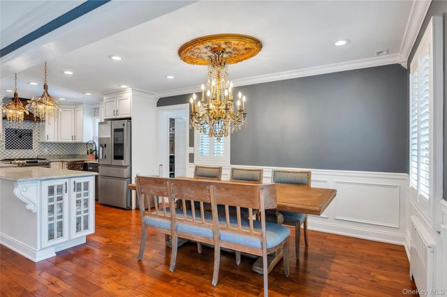 151 Poppy Avenue, Franklin Square, NY 11010