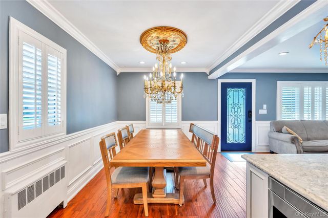 151 Poppy Avenue, Franklin Square, NY 11010