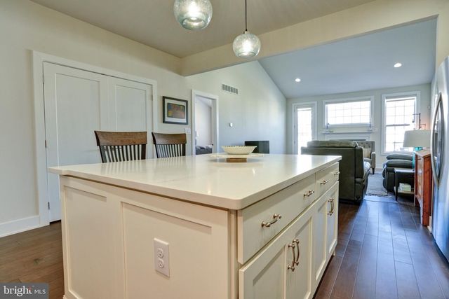 603 SHENANDOAH DR, Collegeville, PA 19426