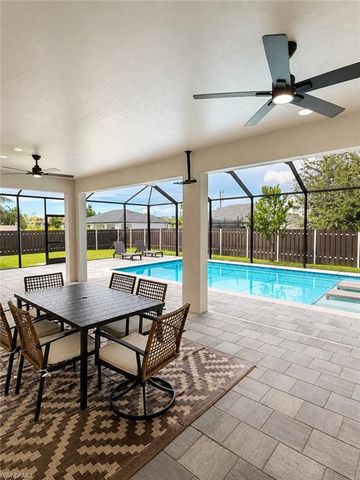 302 SW 14th AVE, Cape Coral, FL 33993