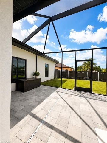 302 SW 14th AVE, Cape Coral, FL 33993