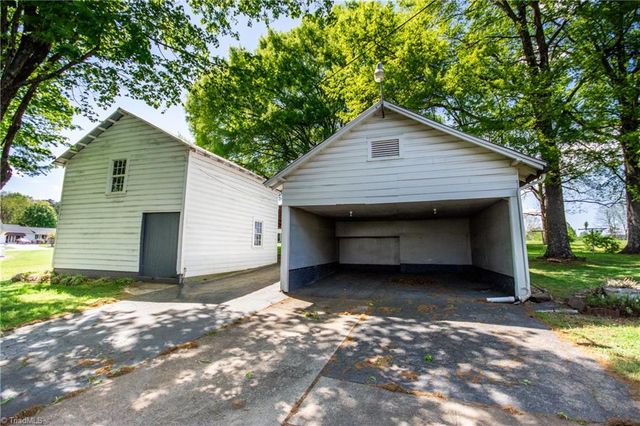 495 US Highway 21, Statesville, NC 28625