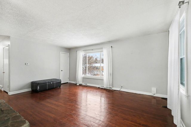 3440 Newcastle Drive Se, City Of Grand Rapids, MI 49508