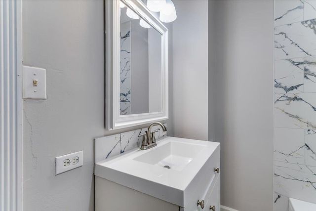 1500 S Waco, Wichita, KS 67213