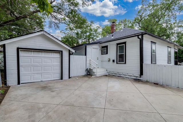 1500 S Waco, Wichita, KS 67213
