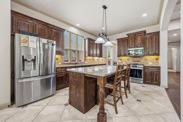 9312 Sydney Marilyn LN, Austin, TX 78748