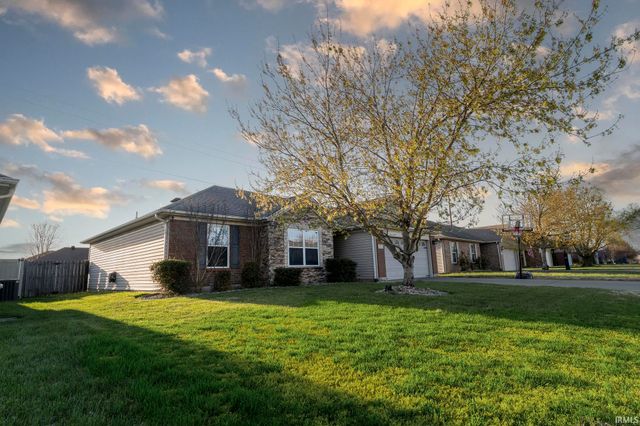 4931 Overland Drive, Newburgh, IN 47630