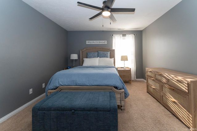 4931 Overland Drive, Newburgh, IN 47630