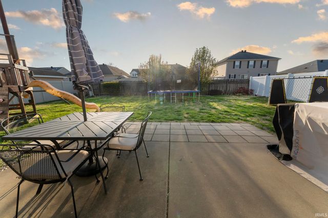 4931 Overland Drive, Newburgh, IN 47630