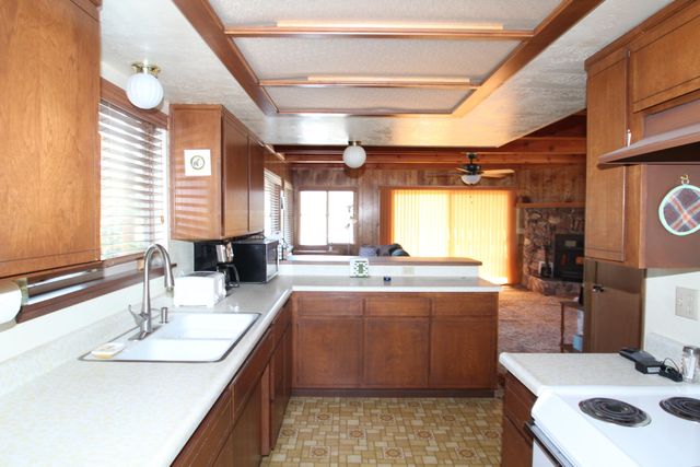 57941 Summit Drive, Ponderosa, CA 93265