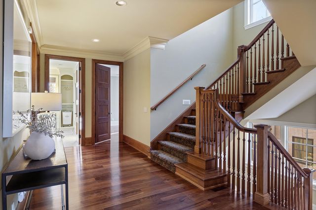 4638 W Lake Harriet Parkway, Minneapolis, MN 55410