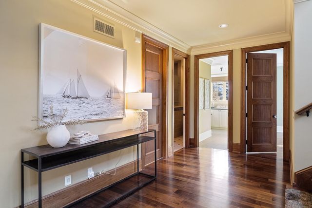 4638 W Lake Harriet Parkway, Minneapolis, MN 55410