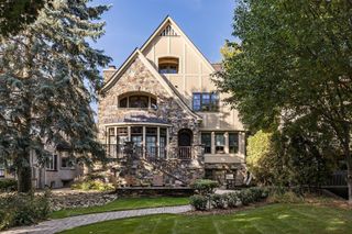 4638 W Lake Harriet Parkway, Minneapolis, MN 55410