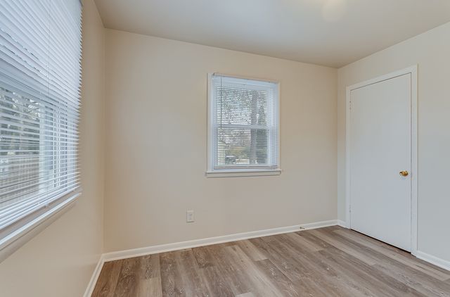 2414 Emlong Street, Joliet, IL 60435